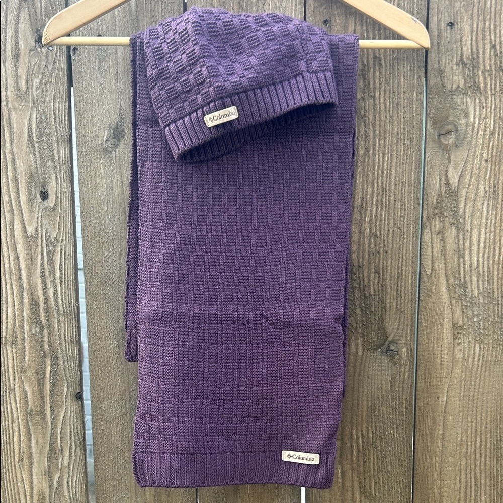 ♻️ Columbia Knit Hat and Scarf Set - Picture 6 of 6